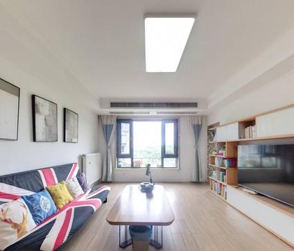 南京五矿九玺台4室2厅136.14平高楼层/共8层