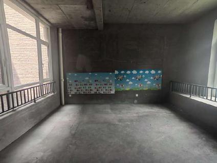 北京碧桂园莱蒙湖4室2厅250平低楼层/共1层