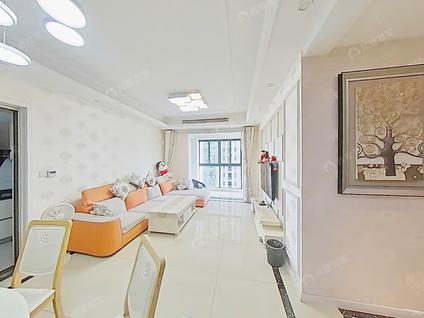 北京路劲天御1室2厅86平中楼层/共31层