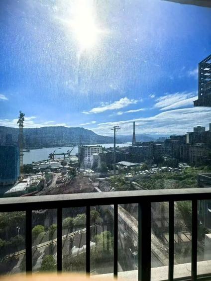 北京世茂云著滨江3室2厅100平低楼层/共32层