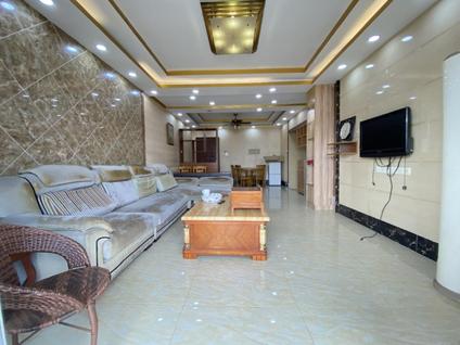 东莞花街18(百合苑)3室2厅103.4平高楼层/共12层