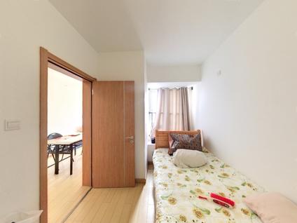 北京万科大都会(北区)2室2厅72平高楼层/共34层