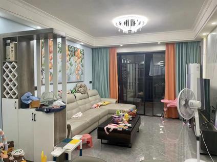 北京名门壹号3室2厅93平高楼层/共28层