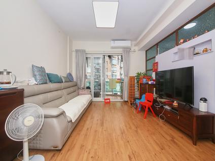 深圳嘉宝田花园3室2厅85.59平中楼层/共16层