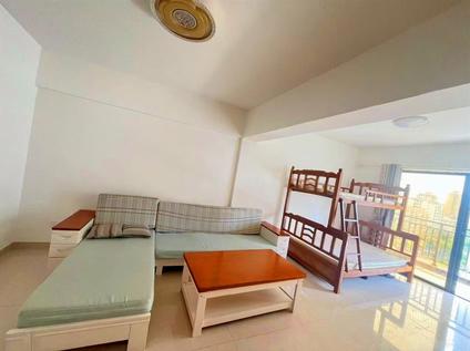 海口八顺大厦1室1厅54.62平中楼层/共27层