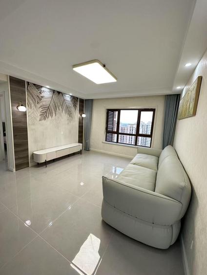 北京锦绣天地B区3室2厅94平高楼层/共34层