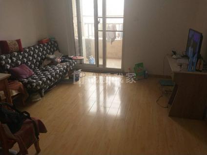 南京招商依云郡2室2厅70.84平低楼层/共11层