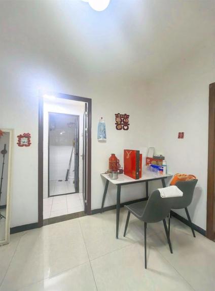 北京锦绣芙蓉公馆2室1厅87平低楼层/共32层