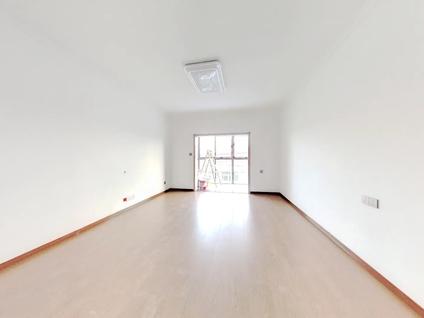 北京柏林小镇3室2厅136.41平中楼层/共6层