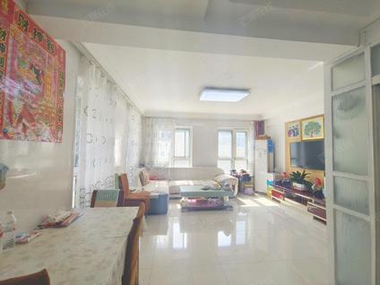 北京罗马假日2室1厅43平中楼层/共3层