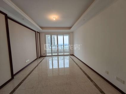 北京鸿通珑湖半岛3室2厅89平中楼层/共34层