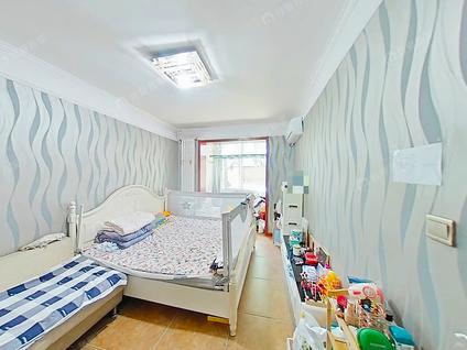 北京山西大学家属院2室1厅58.24平低楼层/共5层