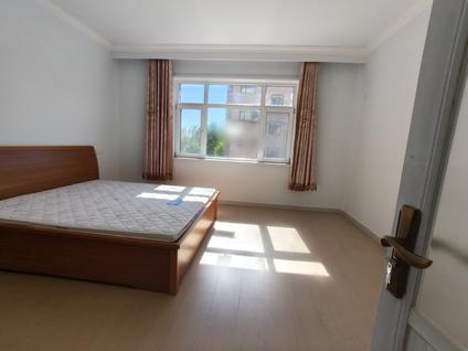 北京新兴家园2室1厅67平中楼层/共6层