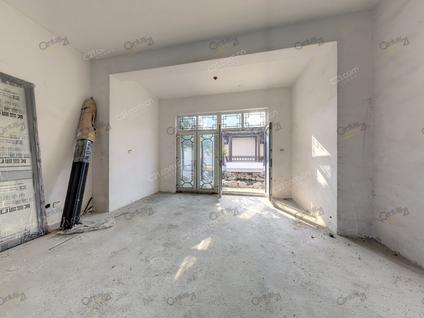 北京恬园4室3厅304.68平低楼层/共2层