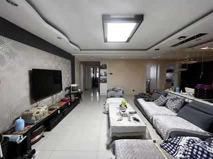 北京鼎安新城3室2厅140平中楼层/共32层