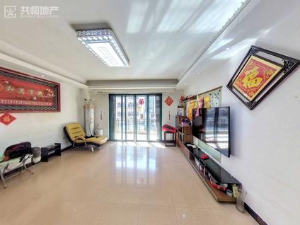 北京航都花园4室2厅136.94平中楼层/共8层