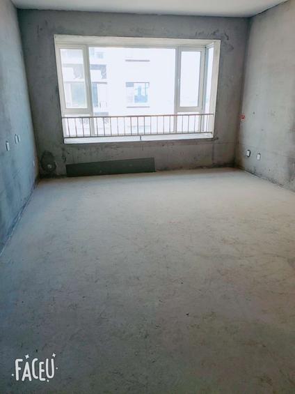 北京睿湖印象4室2厅145平中楼层/共16层