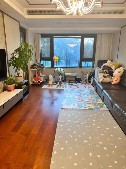 北京正荣润锦城4室2厅123平低楼层/共33层