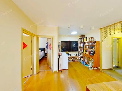 北京北三环中路四十号社区2室1厅79.56平低楼层/共18层