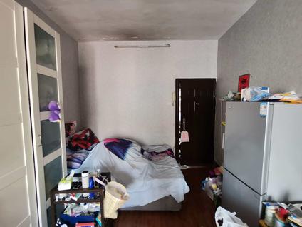 上海江南一村1室0厅41平高楼层/共5层