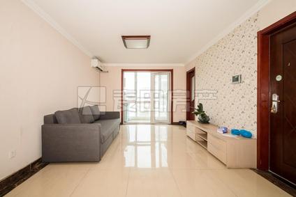 北京保利西山林语2室1厅90平中楼层/共9层