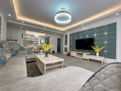 北京德缆小区4室2厅145平低楼层/共6层