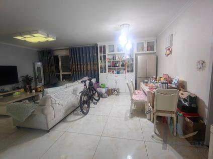 北京站北1号3室2厅125.85平高楼层/共33层