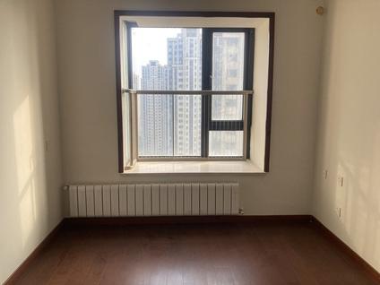 北京赣铁九龙府3室2厅128平高楼层/共35层