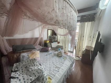 北京君兰苑4室2厅201平中楼层/共6层