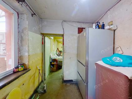 北京展春园小区3室1厅66.7平低楼层/共6层