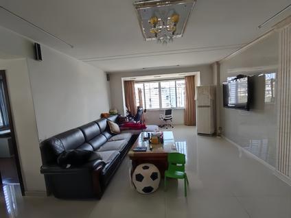 北京水心住宅区鹿组团3室2厅133平中楼层/共8层