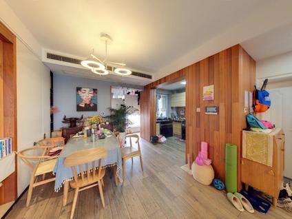 北京五矿万境水岸(二期)3室1厅142.19平中楼层/共46层