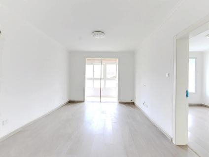 北京华美风景园(二期A区)2室1厅82.23平中楼层/共11层