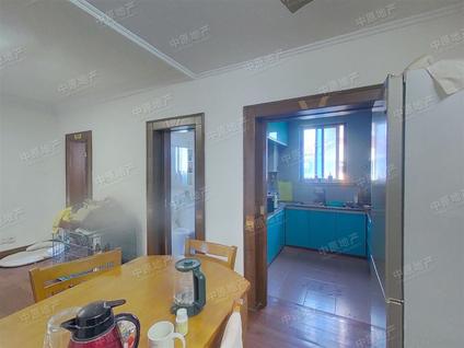 上海葡萄园新村2室2厅77.81平高楼层/共5层
