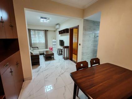 宜宾寅吾伊顿公馆1室1厅53.5平低楼层/共14层