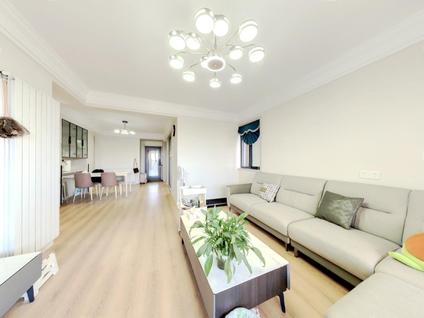 南京天景山公寓(如意苑)3室2厅107.28平中楼层/共18层