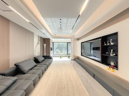 北京曲江紫金城3室1厅128.98平低楼层/共33层