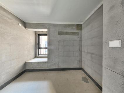 北京国悦城誉府3室1厅102平低楼层/共34层