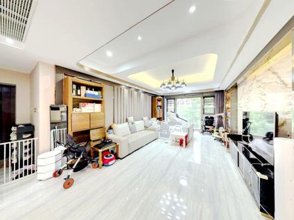 北京世茂湖滨首府(D区)4室2厅168平低楼层/共40层