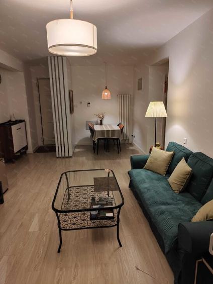 北京中海金玺公馆3室1厅96平中楼层/共10层