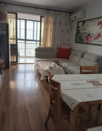 北京嘉泰城市花园3室2厅104平高楼层/共29层