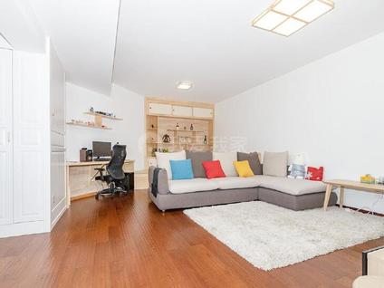 北京里外里公寓1室2厅88.39平中楼层/共18层