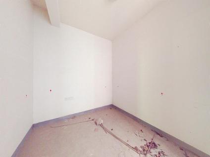 北京华宇城5室4厅124平低楼层/共9层