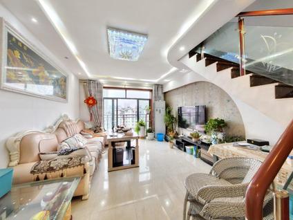 北京兴隆城市花园沐风园4室2厅140.55平中楼层/共28层