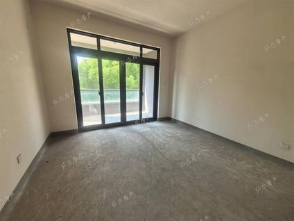 北京中南闻荷府4室2厅197平低楼层/共2层