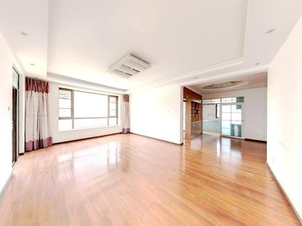 北京思兰雅苑3室1厅159平中楼层/共12层