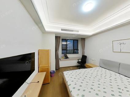 北京福晟钱隆广场2室1厅85.99平低楼层/共35层