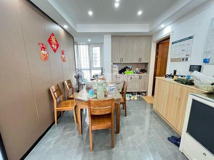 北京绿地朝阳中心3室2厅118.82平低楼层/共32层