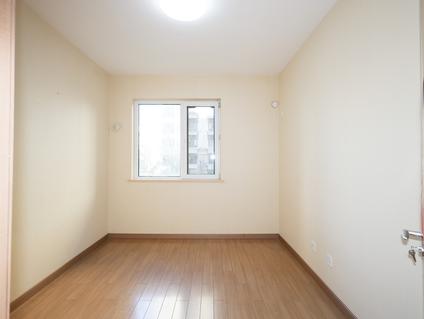 北京万科朗润园(南区)2室2厅88平低楼层/共14层