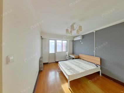 北京北三环西路47号院2室1厅61平高楼层/共6层